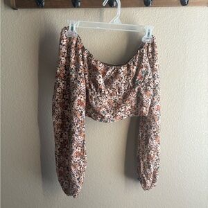 Wild Fable Floral Long Sleeve Crop Top M